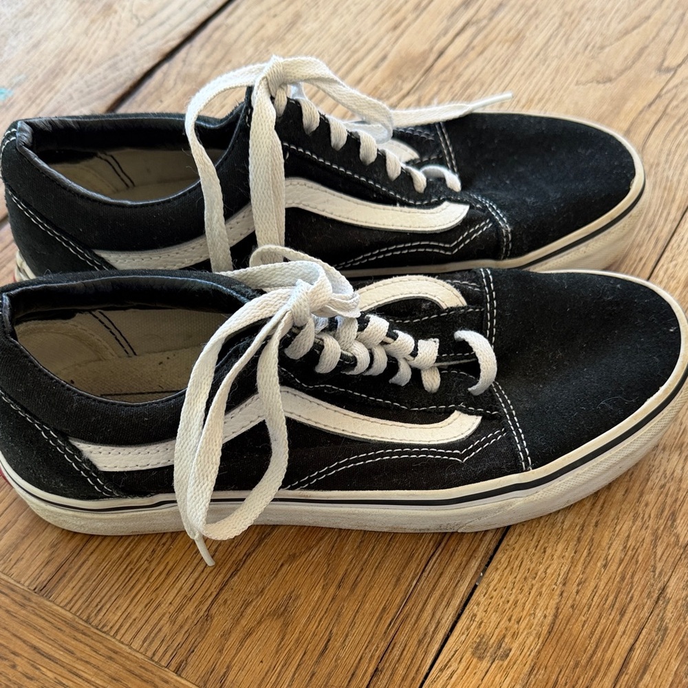 Vans Sneakers Low top size Mens 6 Womens 7.5